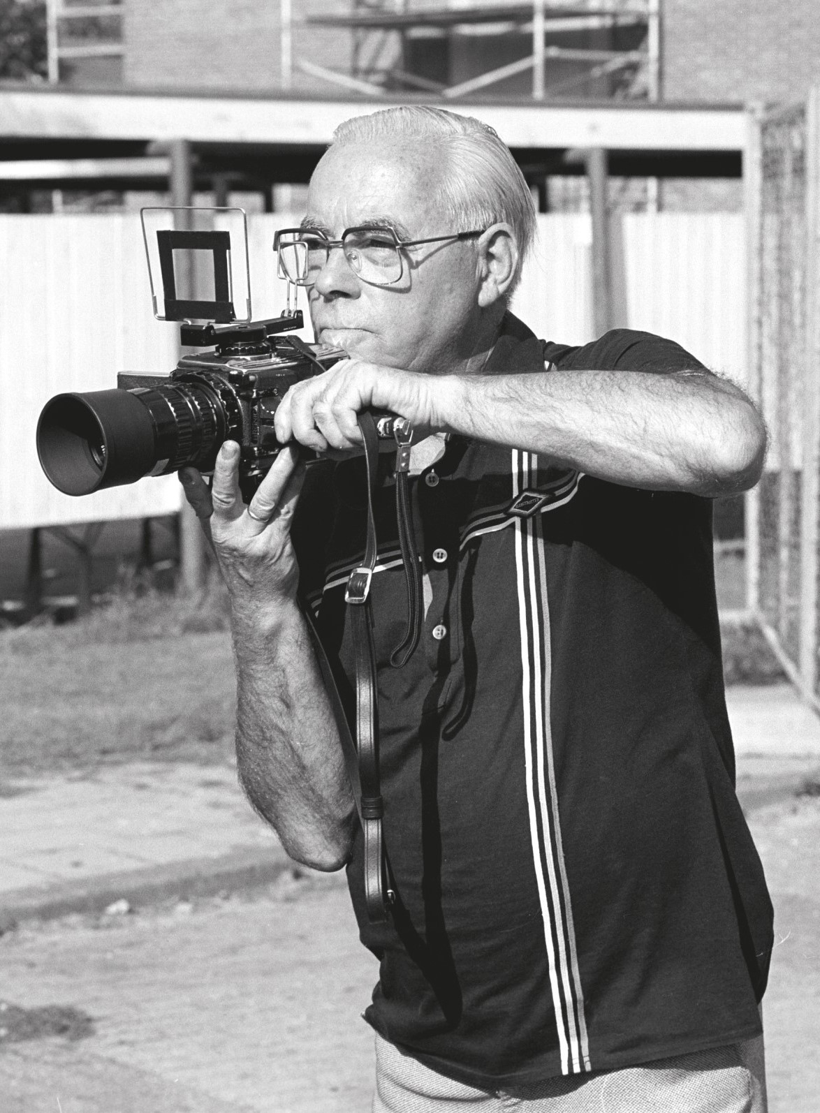 Harry Bedijs op reportage.